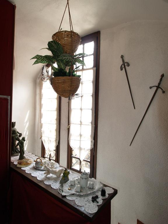 Le Petit Chateau Bed and Breakfast Dolceacqua Eksteriør billede